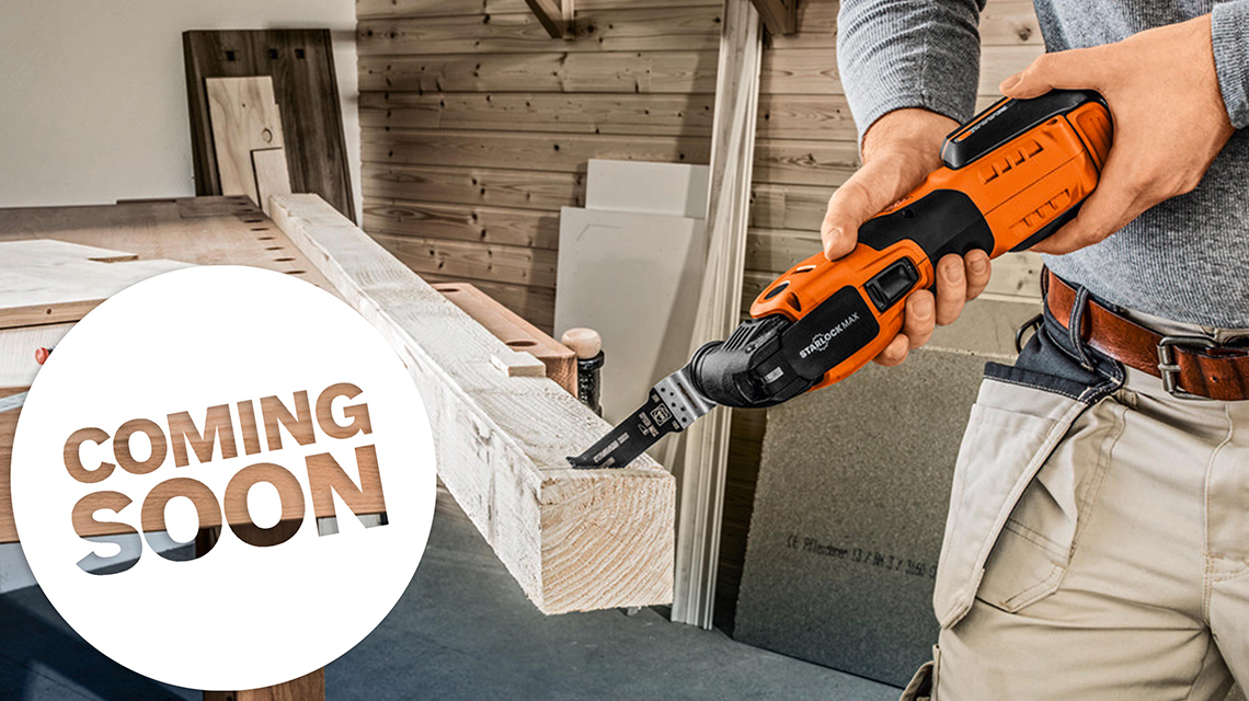 ボッシュプロフェッショナルツールが作業場で木材を切断します。