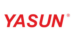白い背景に赤い文字のYASUNロゴ。